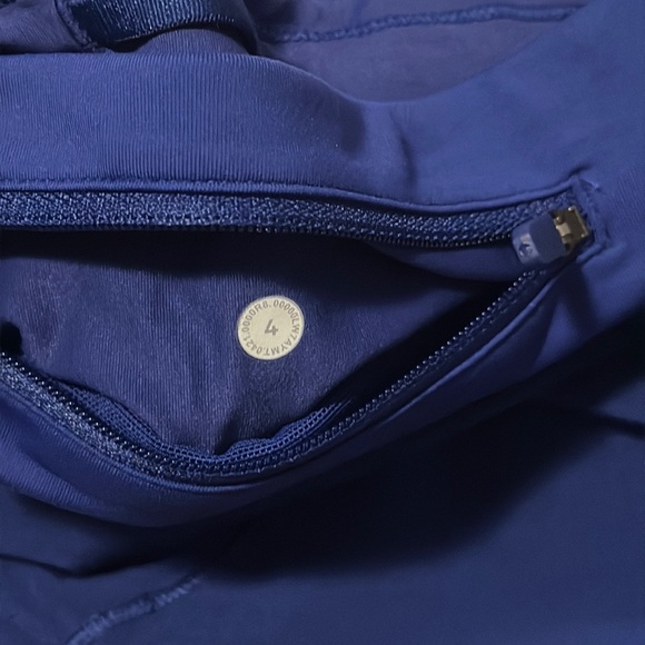 Lululemon speed shorts - Picture 8 of 8